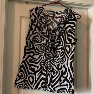 Milano sleeveless white/black top M